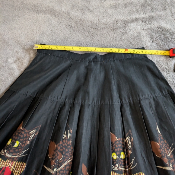 Black Cat Print Women's Skirt - Picture 4 of 6